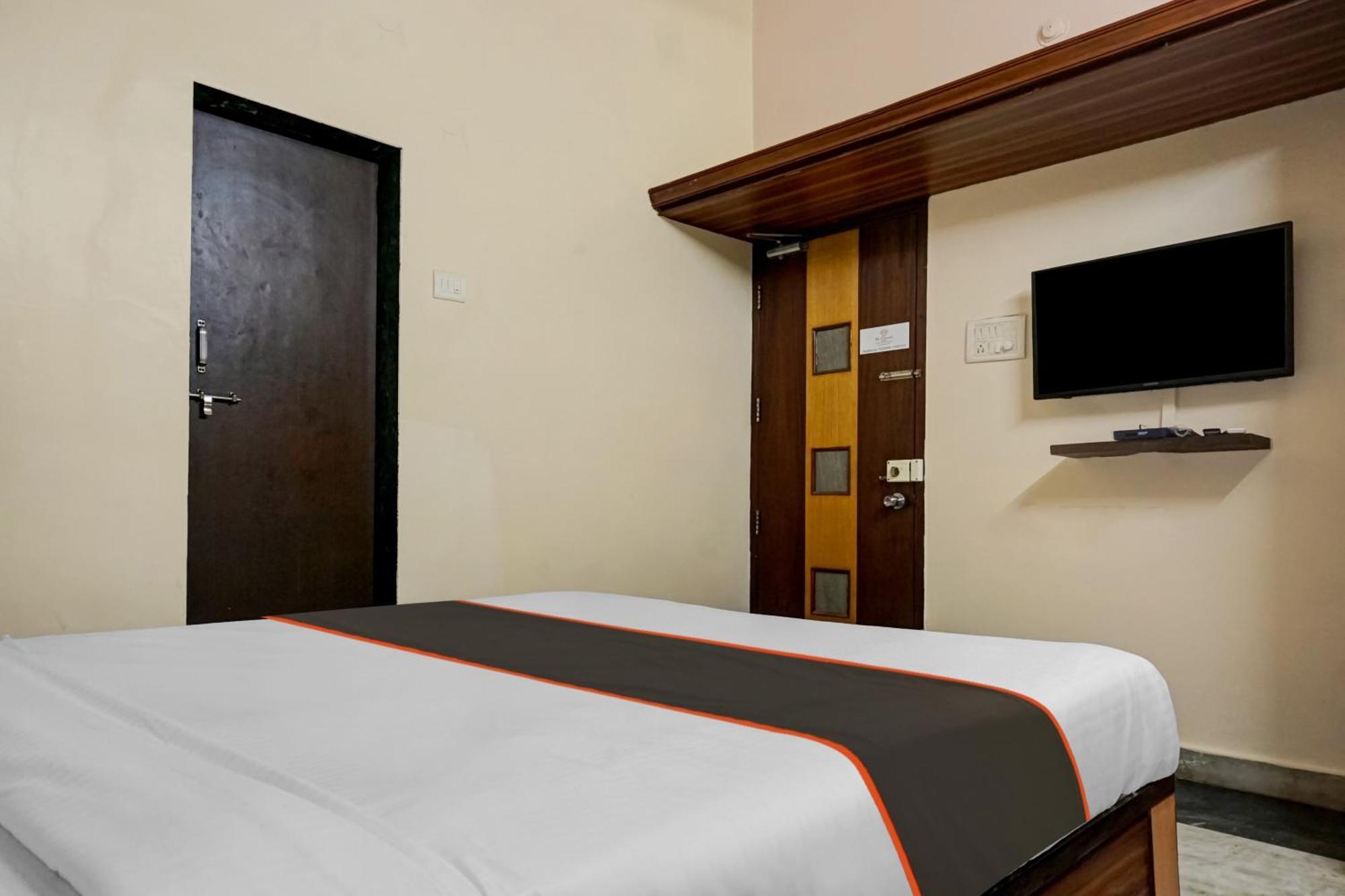 Hotel Galaxy Residency Kalyani Nagar Pune Zewnętrze zdjęcie